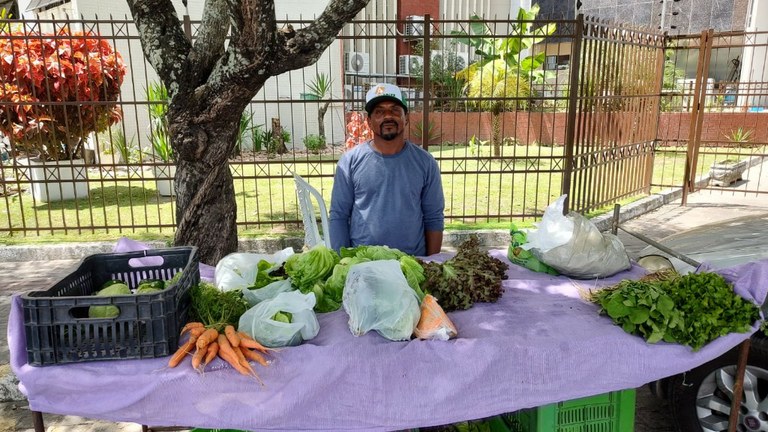 Feira Org 2.jpeg Feira Org 2.jpeg