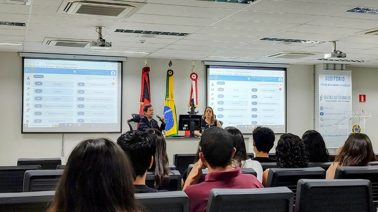 Visita Alunos.jpeg