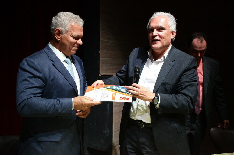 B Congresso - Sexta-Feira (35).JPG