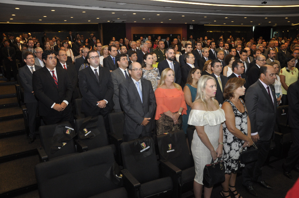 Posse Eduardo Sergio (7).JPG