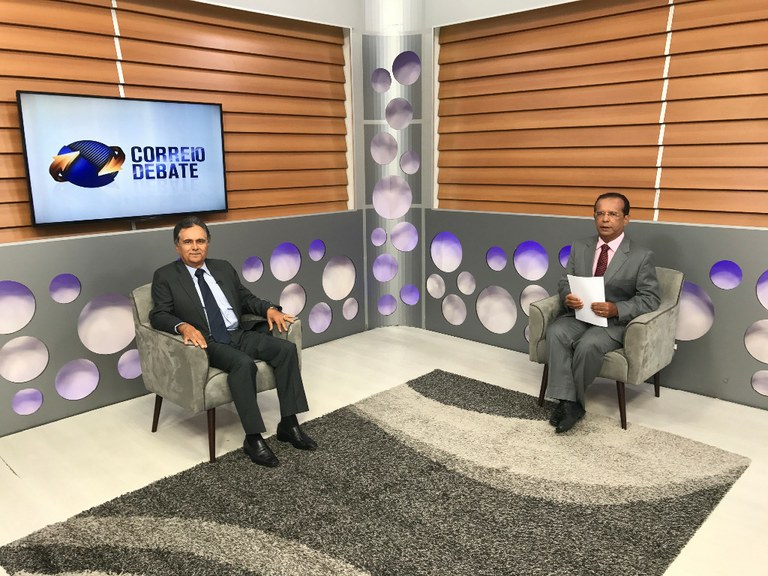 Eduardo - entrevista TV Correio.JPG