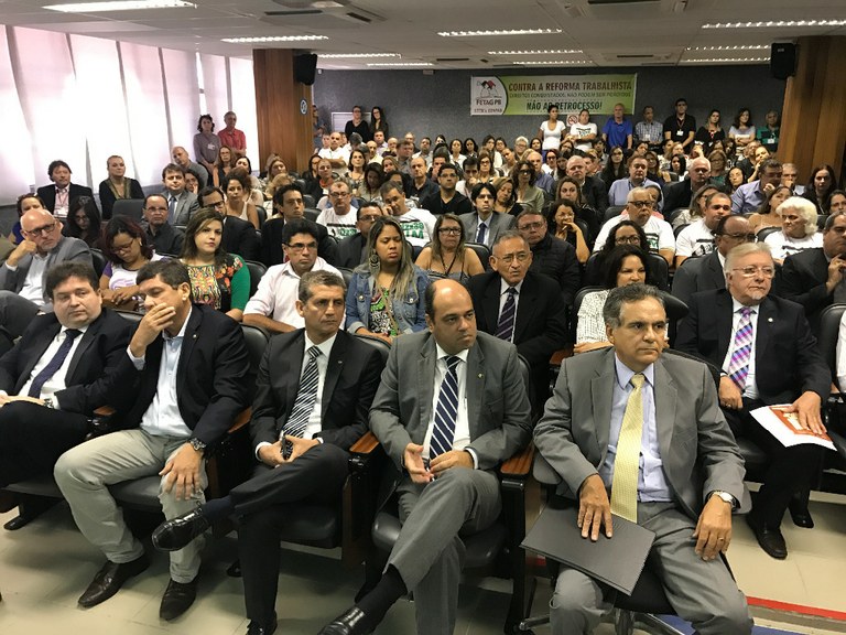Ato Público (15).JPG