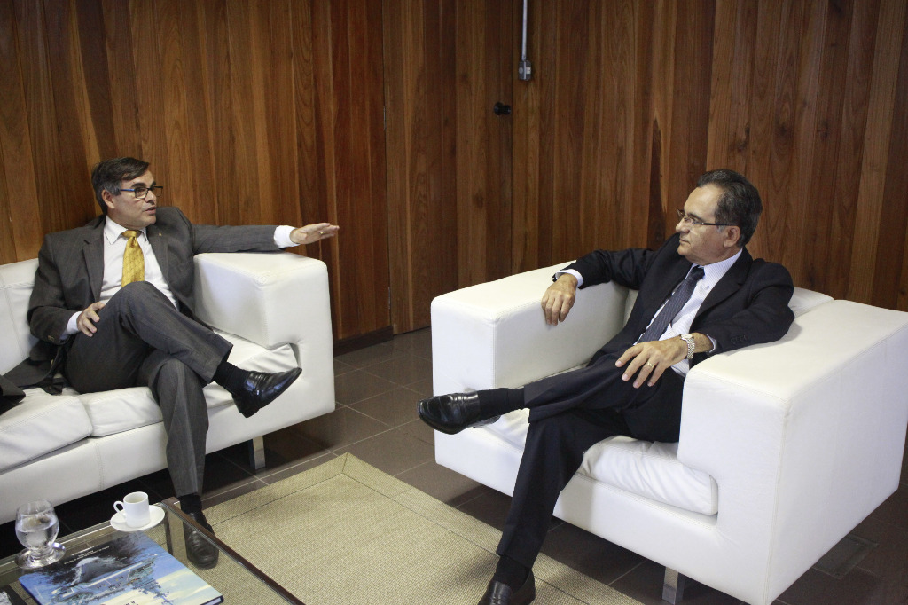 Presidente - Visita do TJ (6).JPG
