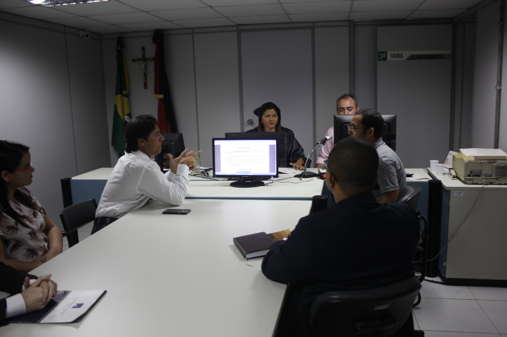 Audiência com libras (11).JPG