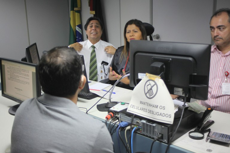 Audiência com libras (21).JPG