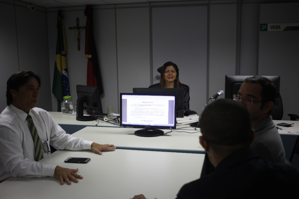 Audiência com libras (5).JPG