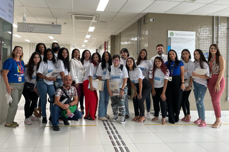 Jovens Desembargadoras capa.png