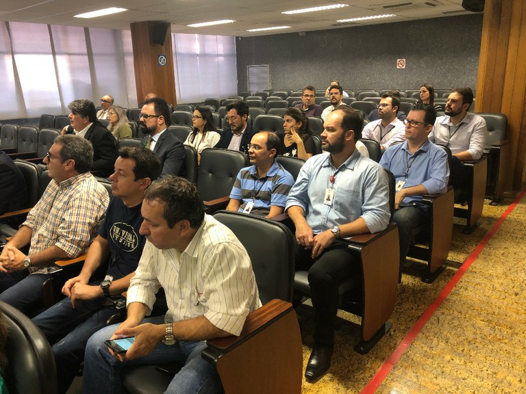 AGE - Lançamento WikiAdm (29).JPG