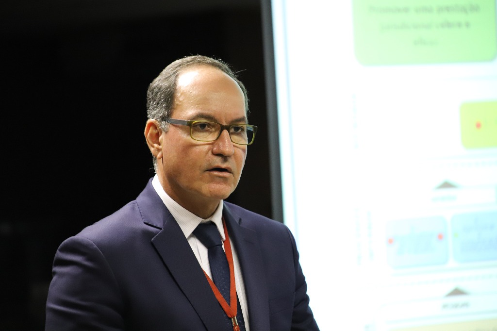 AGE - Lançamento WikiAdm (3).JPG