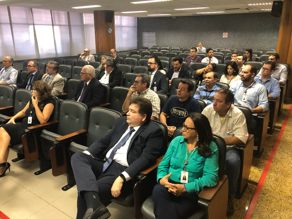 AGE - Lançamento WikiAdm (30).JPG