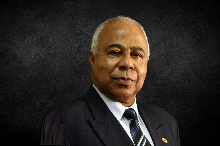 Ministro Reis de Paula.jpg