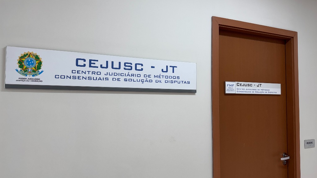 Fachada Cejusc.JPG
