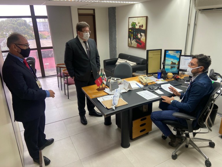 Presidente visita sede TRT - Pandemia (1).JPEG