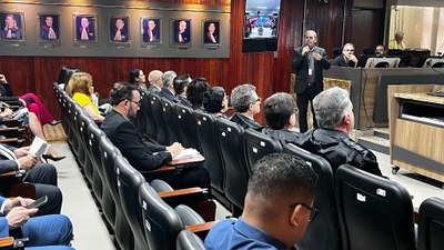 Evento aconteceu no auditório do Tribunal Pleno, antes da sessão do Colegiado