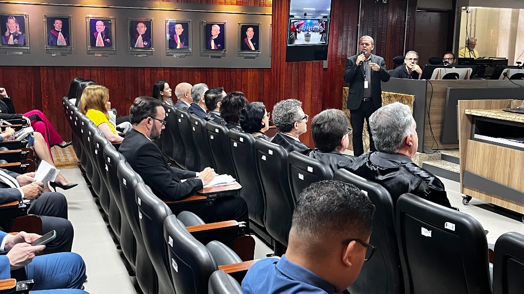Lançamento estou aqui (2).JPG
