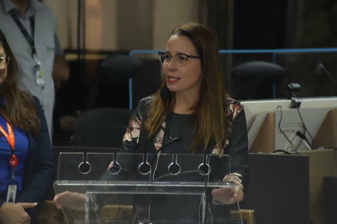 DRA LARISSA.JPG