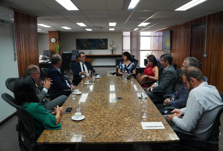 VISITA TRE TRT 1.JPG