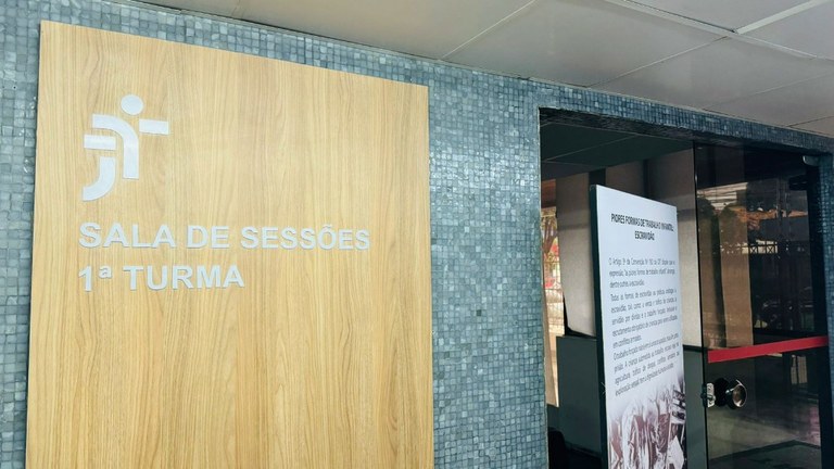 Primeira Turma_1 violência de gênero.jpeg