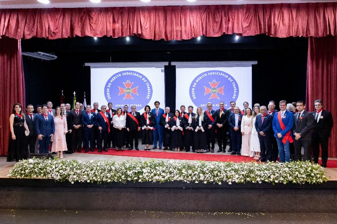 Entrega das comendas ordem do mérito (3).jpg