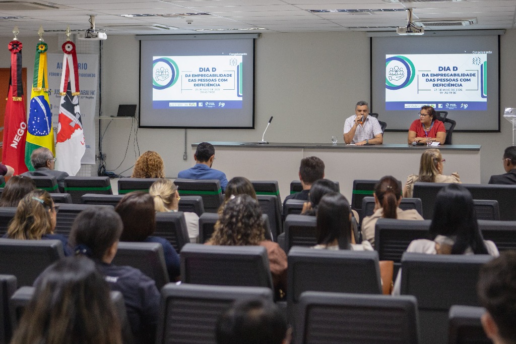 Dia D Empregabilidade-20.jpg