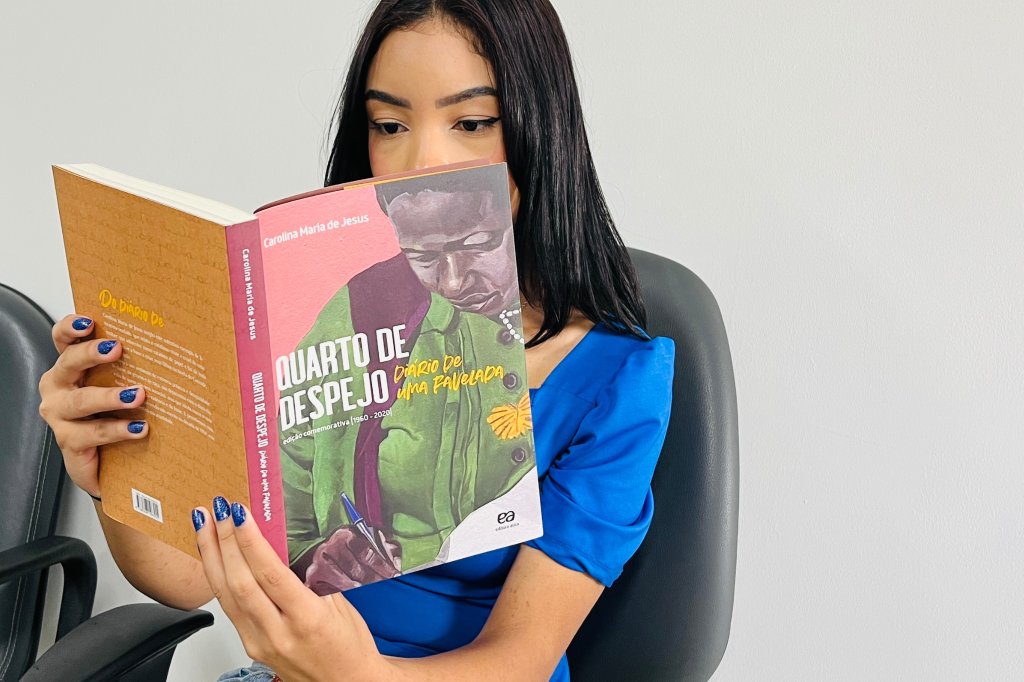 Carrossel de Leituras livro 2 _ capa 1.png