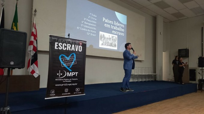 Palestra trabalho escravo contemporaneo.jpeg