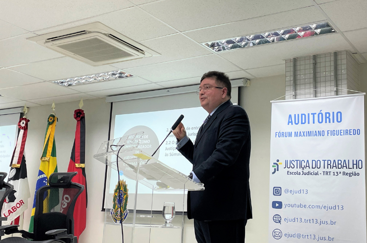 Lançamento livro dr. Wolney.png
