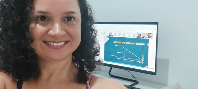 Selfie servidora Ana Paula de Oliveira.jpg