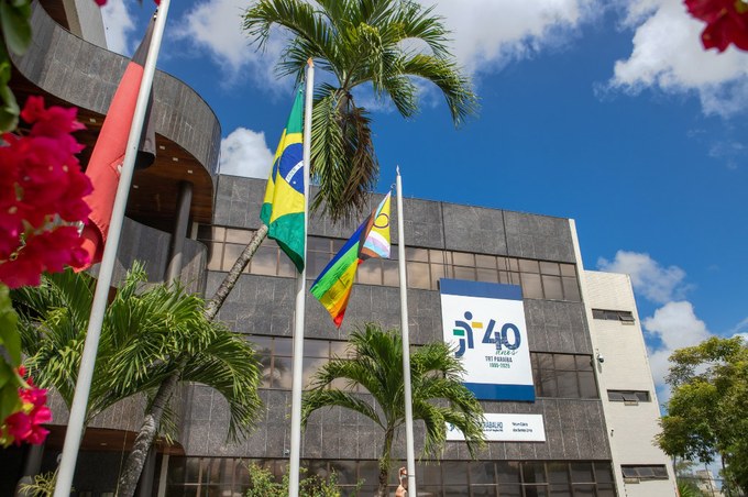 Hasteamento Bandeira LGBT 2025-7.jpg
