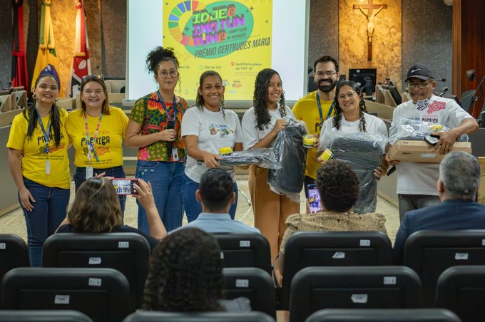 premiação tuntun-30.jpg