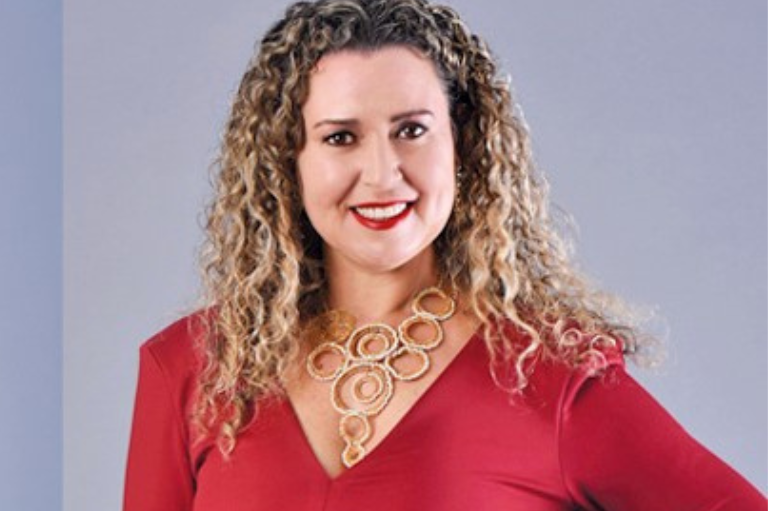 Silvia Teixeira capa.png