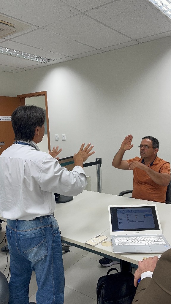 audiência Libras (1).JPG