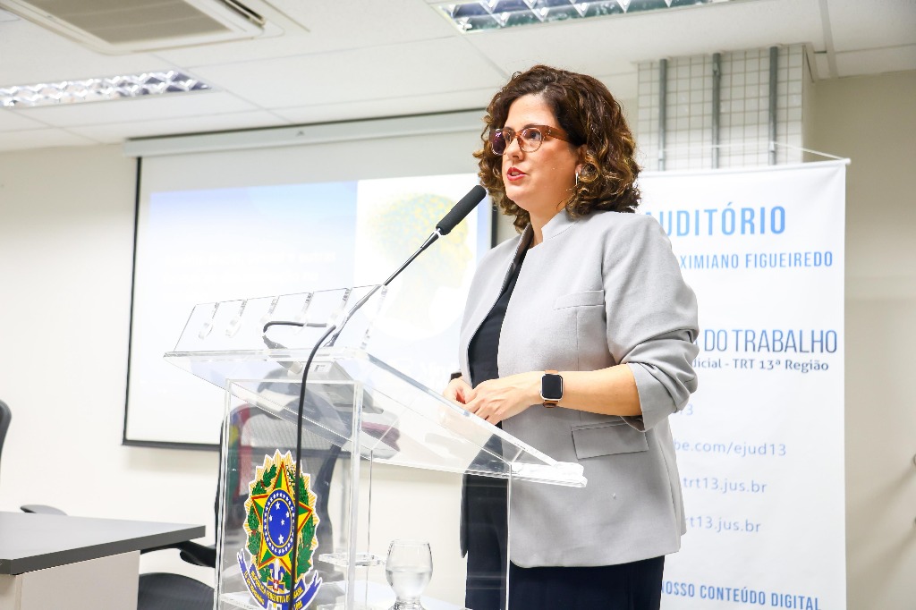Evento Cerest palestra assedio moral e sexual (6).jpeg
